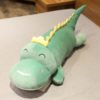 peluche-dinosaure-t-rex-crocodile-vert-avec-fond