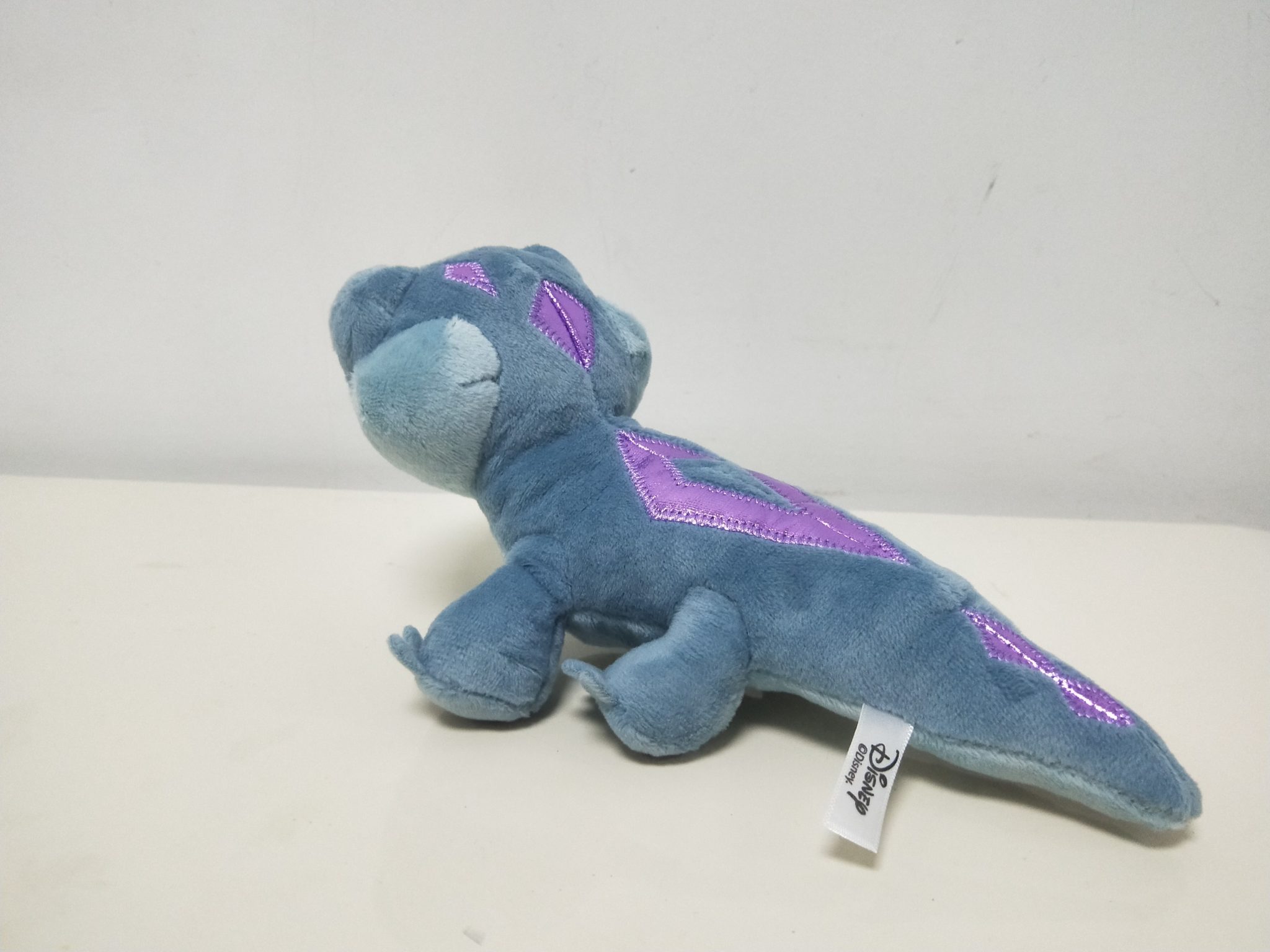 Peluche Disney Lézard Reine des Neiges | La Peluche